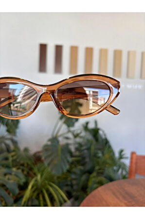 Wonderful Karamel CAt eye Güneş Gözlüğü Beyaz çerçeve Siyah Cam Gözlük