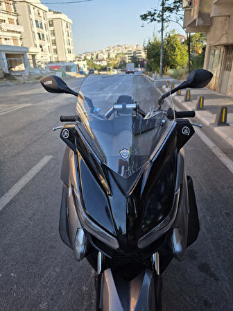 MOTOCAM Yamaha Xmax 250 Siperlik Ön Cam 2014-2017 Model 36cm Şeffaf Renkli 4mm SPORTİF
