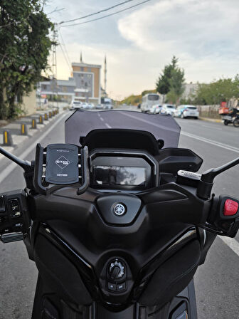 MOTOCAM Yamaha Xmax Techmax Siperlik Ön Cam 2025 Model 39cm Füme Renkli 4mm Asansörlü