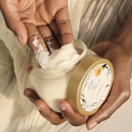 Oriflame Milk Honey Gold Besleyici El Vücut Kremi 250 ml Canlandırıcı
