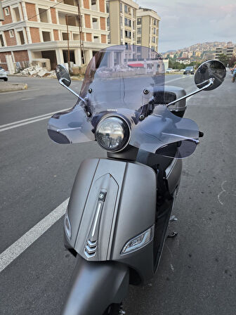 MOTOCAM Mondial Exon 125 Ön Cam 2023-2025 Model 39cm Füme Renkli 4mm APARAT GÖNDERİLMEYECEK