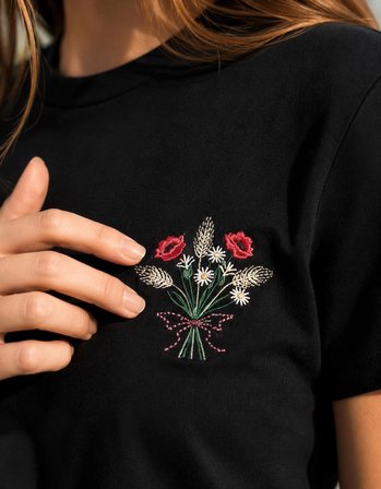 Tshirt Nakış İşlemeli Demet Çiçek- PENYE-Siyah