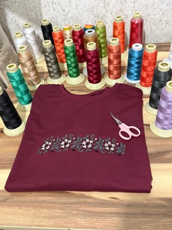 Sweat Nakış İşlemeli Kanaviçe Serisi - Bordo