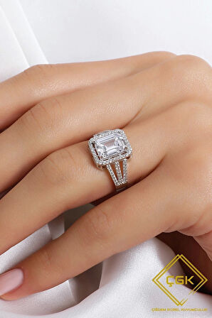 Beyaz Baget Tektaş Altın Yüzük