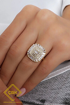 Sıralı Baget Taşlı Altın Yüzük