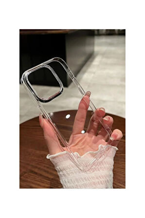 iPhone 15 Pro Max Şeffaf Silikon Kılıf – Esnek Darbe Emici Ultra İnce Şeffaf Telefon Koruyucu Kapak