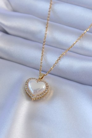 hediyelik 316L Çelik Gold Renk İncili Kalp Model Zirkon Taşlı Kadın Kolye