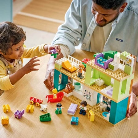 hediyelik 10470 3ü1 arada Figürlü Modern Aile Evi 166 parça +2 yaş