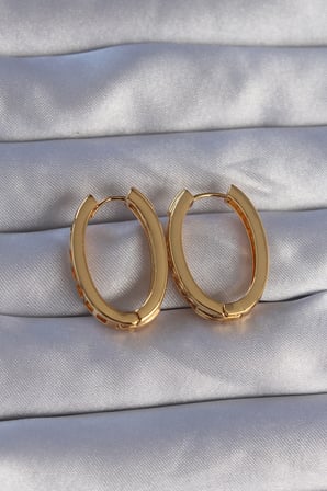 hediyelik Pirinç Gold Renk Zirkon Taşlı Oval Model Küpe
