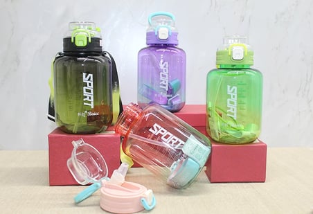 hediyelik Pipetli Su Matarası 1100 Ml Bpa İçermez Alk3149