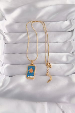hediyelik 316L Çelik Gold Renk Mavi Mineli Güneş Model Tarot Kolye