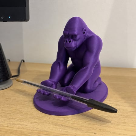 hediyelik 3D Baskı Goril Telefon Tutucu - Kaslı Goril Masaüstü Telefon Standı-Mor
