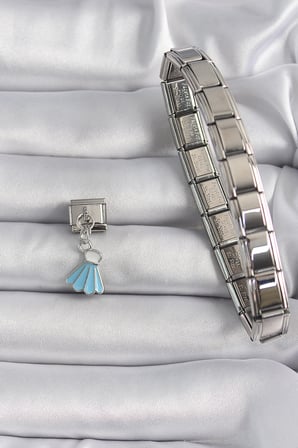 hediyelik 316L Çelik Gümüş Renk Mavi Renk Sallantı Elbise Model Nomination Charm