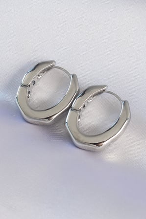 hediyelik Pirinç Gümüş Renk Kalın Kemik Model Küpe