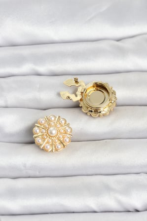 hediyelik Vintage Model Gold Renk Düğme veya Manşet Broşu