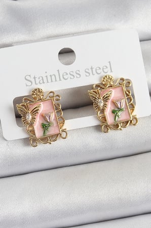 hediyelik Pirinç Pembe Mineli Sanatsal Portre Model Gold Renk Kadın Küpe