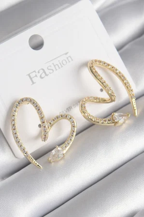 hediyelik Pirinç Gold Renk Zirkon Taşlı Yılan Kalp Model Kadın Küpe