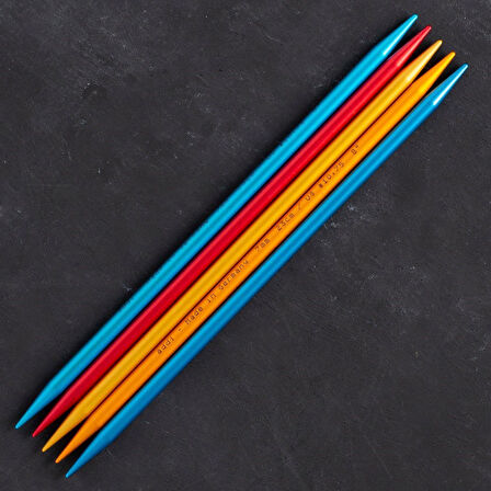 Addi Colibri 7Mm 23Cm Renkli Çorap Şişi - 204-7