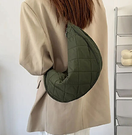 Haki Kapitone Çanta