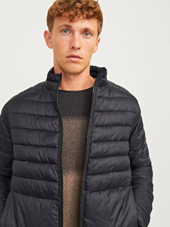 Jack & Jones Erkek Dik Yakalı Şişme Mont - 12258444