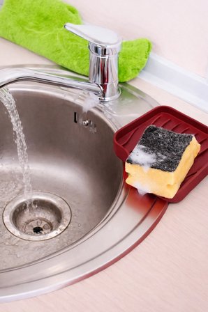Bordo Silikon Katı Sabunluk Vantuzlu Su Giderli Kaymaz Banyo Mutfak Organizeri 12 cm