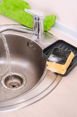 Siyah Silikon Vantuzlu Su Giderli Esnek Sabunluk Mutfak Banyo Lavabo Üstü Sabunluk