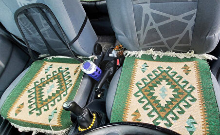 Reversible Oto Koltuk Kilim Seti • 3 Parça • Makine Dokuma • Akrilik & Polyester • Saçaklı