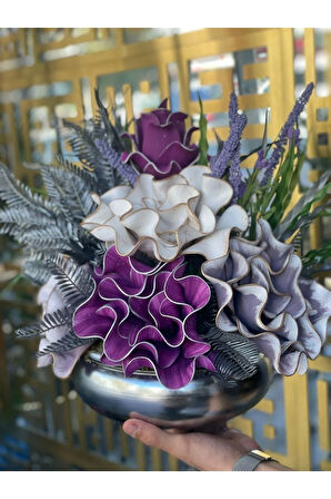 Yapay Çiçek Aranjmanlı Gümüş Vazo