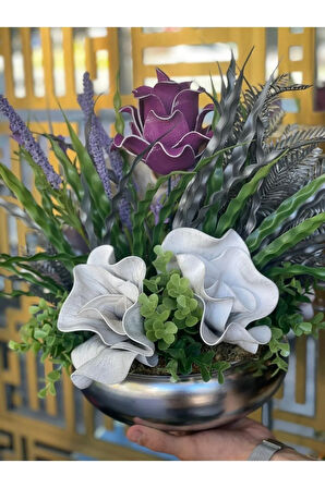 Yapay Çiçek Aranjmanlı Gümüş Vazo