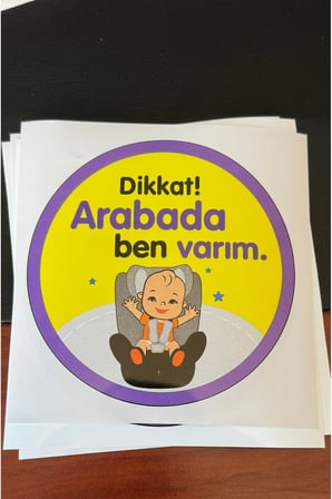 Koç stüdyo Arabada Bebek Var oto sticker 15 x15 cm