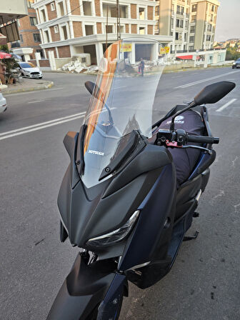 MOTOCAM Yamaha Xmax 250 Siperlik Ön Cam 2018-2022 Model 65cm Şeffaf Renkli 4mm  UZUN CAM