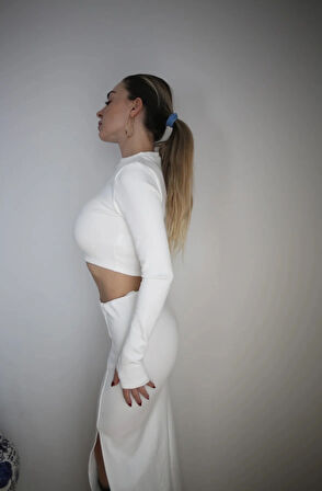Maison La Femme Basic Beyaz Maxi Etek Crop Kazak Takım