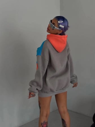 Kadın W Nakış İşlemeli Kapüşonlu 3 İplik Pamuklu Parçalı Sweatshirt Hoodie - Mavi
