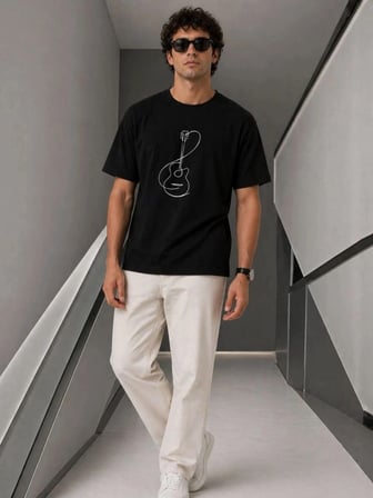 Erkek Minimal Gitar Baskılı Tişört T-shirt Yazlık Kısa Kol Bisiklet Yaka T-shirt - Siyah