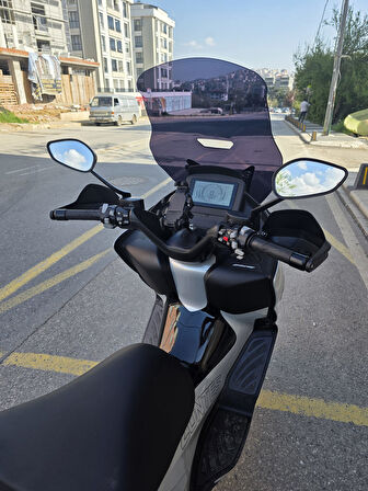 MOTOCAM Zontes ZT 250 T-E Siperlik Ön Cam 2023-2025 Model 73cm Siyah Renkli 4mm