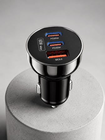 3 Portlu Araç Şarj Adaptörü PD Type-C ve QC3.0 USB Çıkışlı