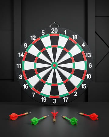 15 inç ahşap dart tahtası 4 metal uçlu okla