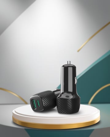 38W USB ve Type-C Çakmaklık Şarj Adaptörü