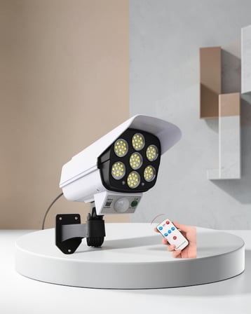 Güneşli LED Güvenlik Lambası 5-8m Hareket Algılayıcı Beyaz Işık