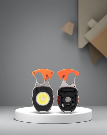 Mini LED Anahtarlık Fener – USB Şarjlı, Tornavida ve Şişe Açacağı Dahil