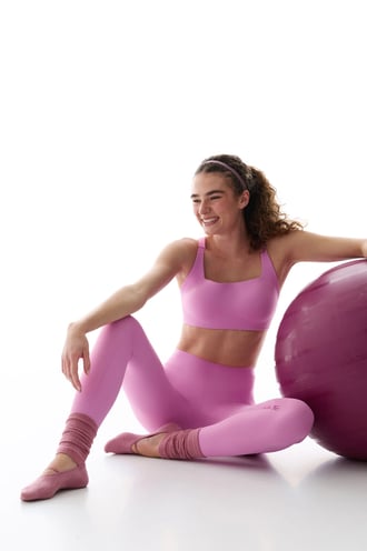 Pembe Stretch360 Orta Destek Çapraz Sırt Detaylı Kaydırmaz Askılı Cross Back Spor Sütyeni