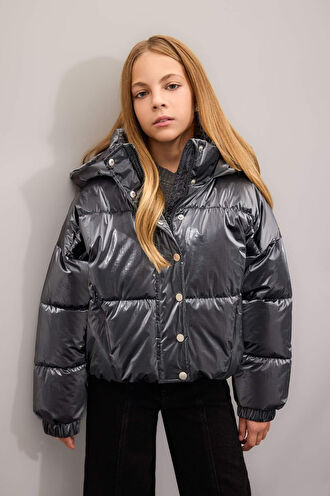 Kız Çocuk Su İtici Kapüşonlu Fermuarlı Çıtçıt Kapamalı Mont