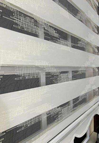 Storburada Zebra Perde