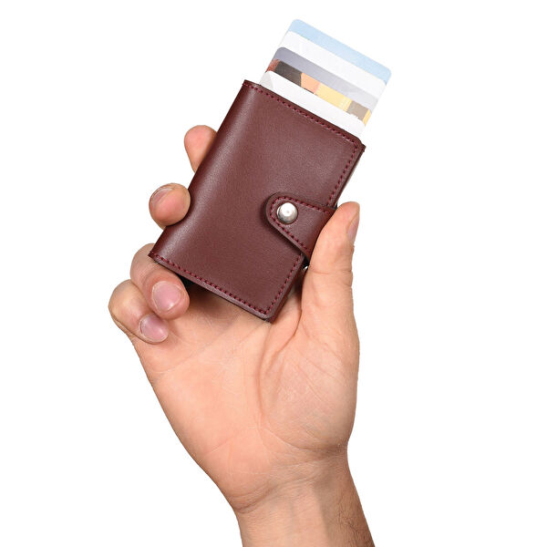 Modica Erkek Kartlık, Pasaportluk