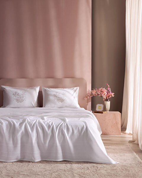 Madame Coco Pike takımı