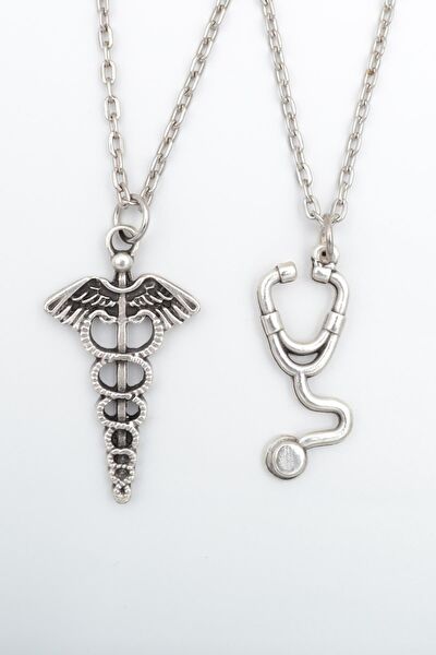 Bu Farklı Kolye, Zincir, Künye