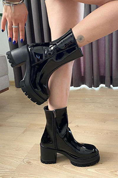 Les Passent Kadın Bot