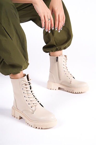 Les Passent Kadın Bot