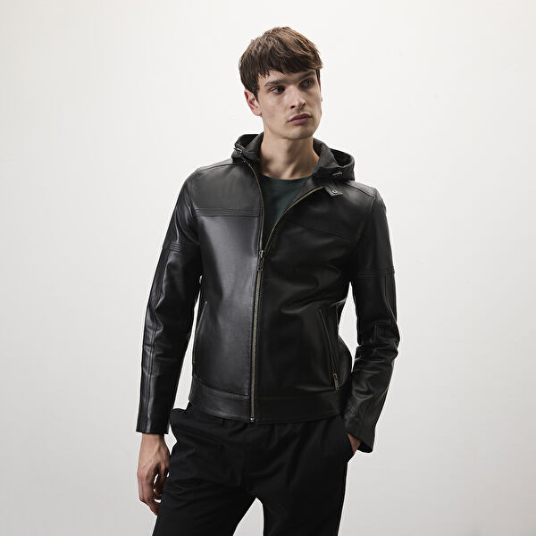 Desa Erkek Mont, Kaban