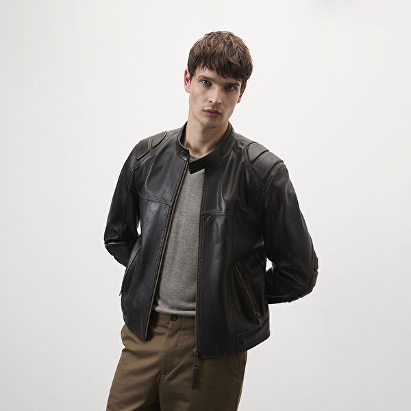 Desa Erkek Mont, Kaban